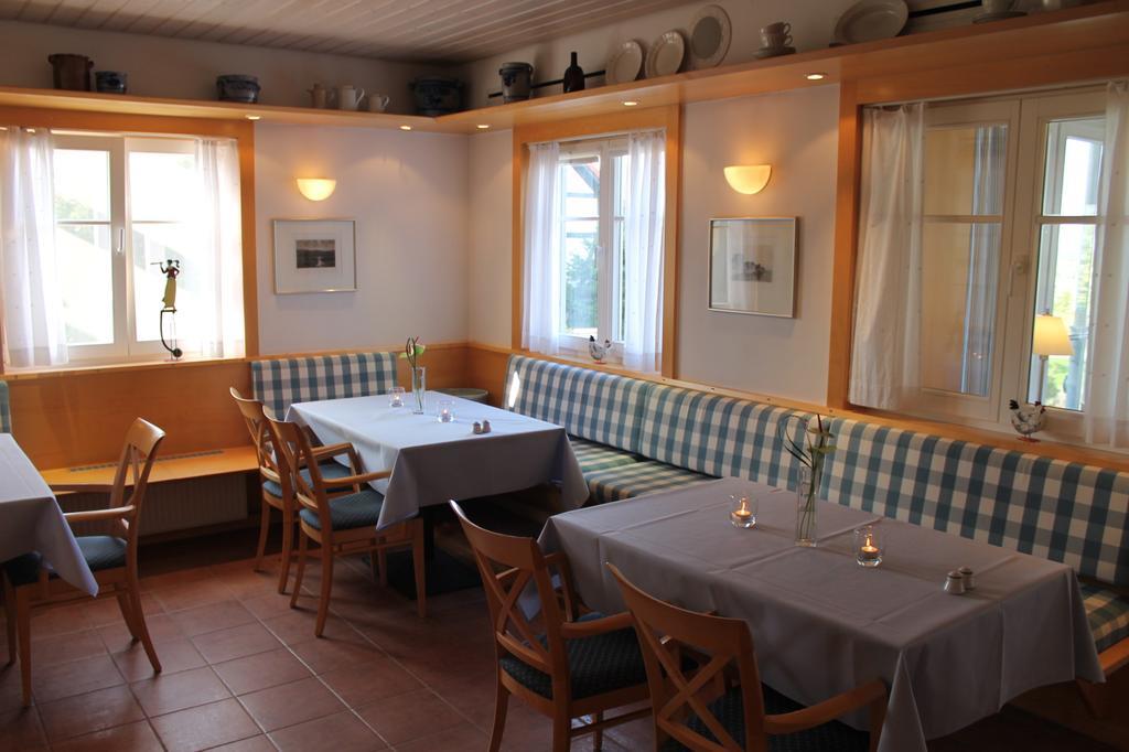 H.W.S. Hotel Der Wilde Schwan Sagard Extérieur photo