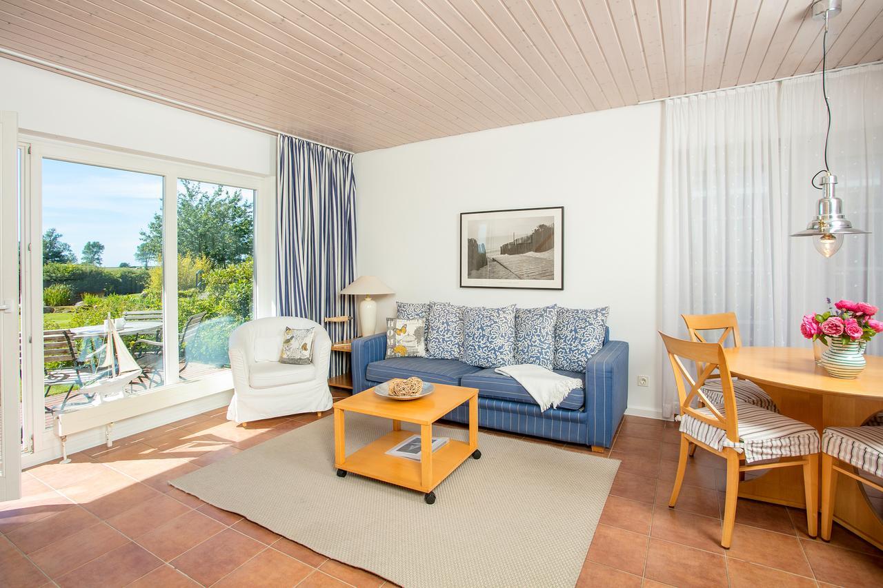 H.W.S. Hotel Der Wilde Schwan Sagard Extérieur photo