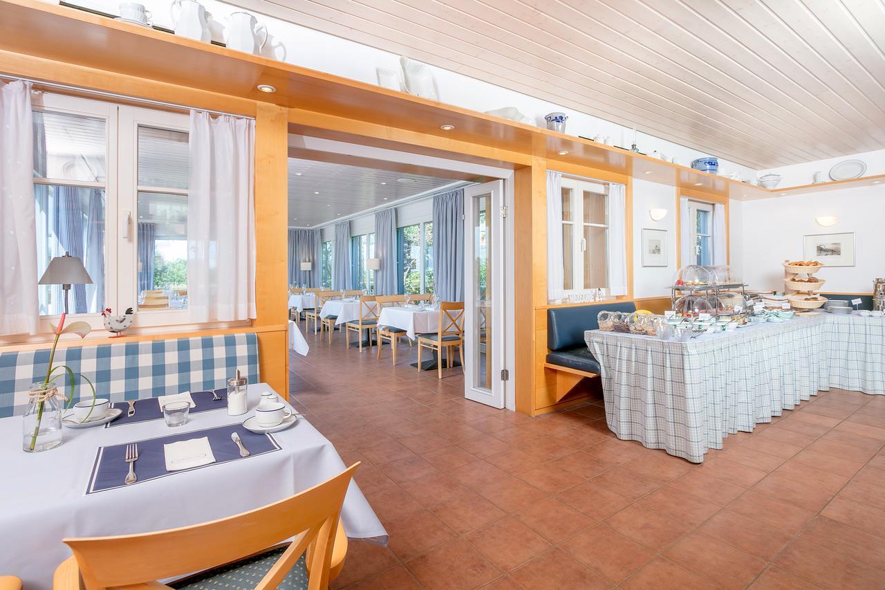 H.W.S. Hotel Der Wilde Schwan Sagard Extérieur photo